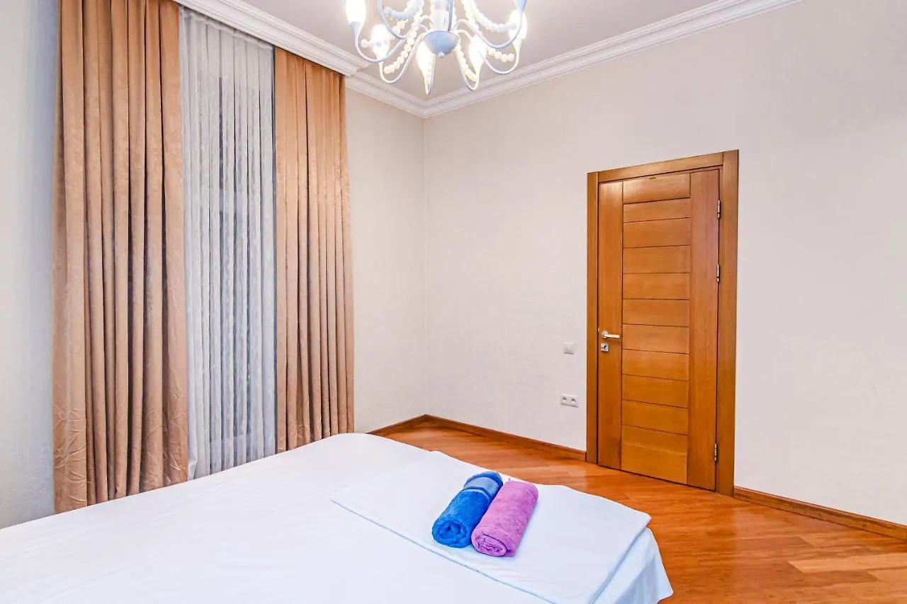 Monolit Plaza Apartment Baku